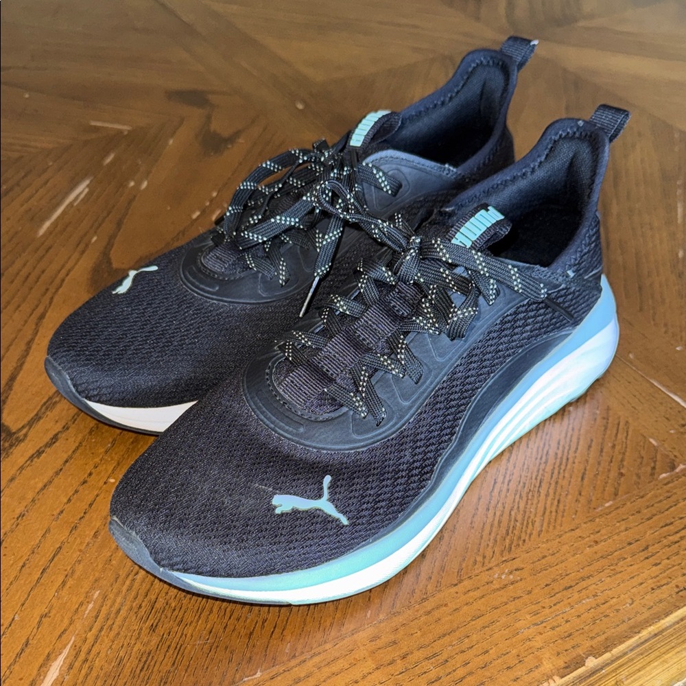Women's Puma Athletic Shoes